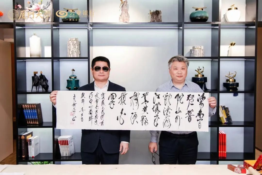 图片 图片